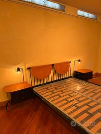 Letto con comodini incorporati