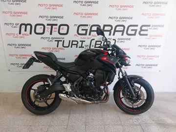 Kawasaki Z 650 del 2023 con 5700 km