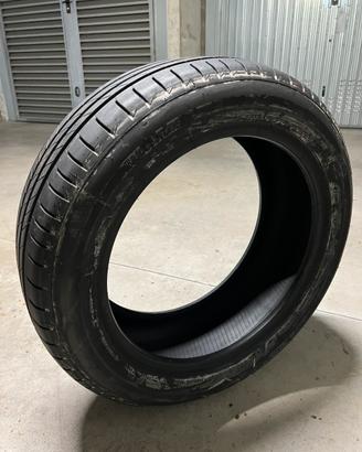 Gomma bridgestone 225/55 R18 estiva