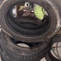 Gomme 225/60r17