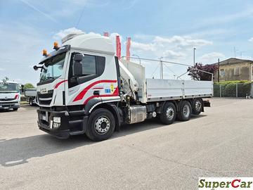 IVECO STRALIS 320S46 cassone,gru,Radiocomando