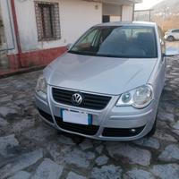 VOLKSWAGEN. POLO.   