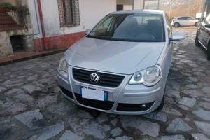 VOLKSWAGEN. POLO.   