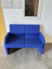 Divano blu