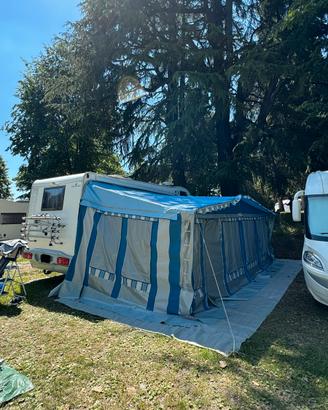 Veranda e stuoia per camper o roulotte