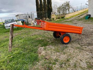 Rimorchio agricolo