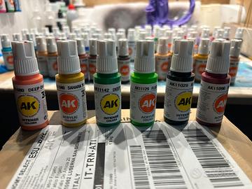 Colori per modellismo AK