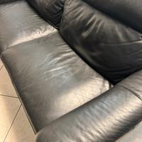 Divano in pelle poltrone e sofa