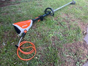 Decespugliatore Stihl FSA 130 R