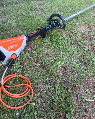 Decespugliatore Stihl FSA 130 R