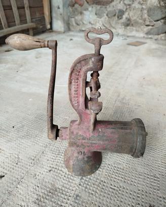 Tritacarne manuale d'epoca Alexanderwerk