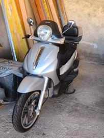 Piaggio Beverly 500 - pronto all'uso