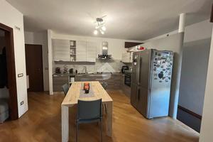 5 LOCALI A SANTA LUCIA DI PIAVE