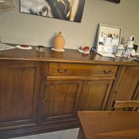 Credenza in legno color noce