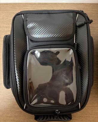 Borsa serbatoio magnetica