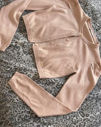 gilet rosa coordinato al vestito da comunione