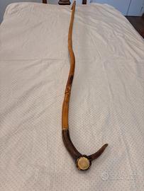 Bastone in legno punta biforcuta