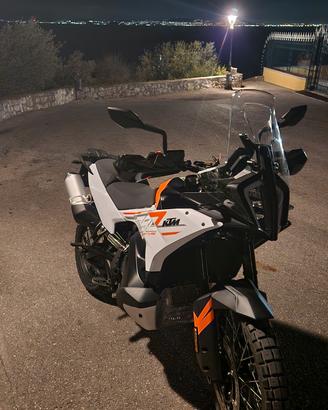 Ricambi KTM 790 adventure 2024 - Moto incidentata