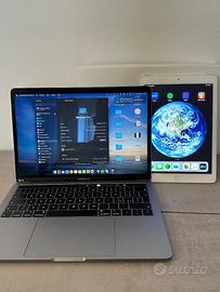 Mac Book Pro 2019 13'  Touch Bar + iPad Gratis