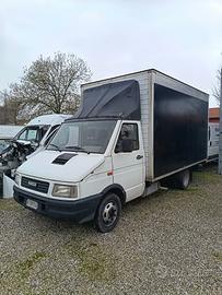 Iveco 35 10 2.5cc diesel