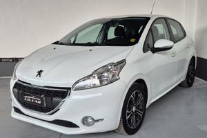 Peugeot 208 PureTech 82 5 porte Allure