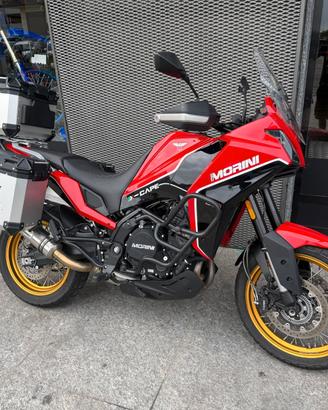 Moto Morini X-Cape 649 gold