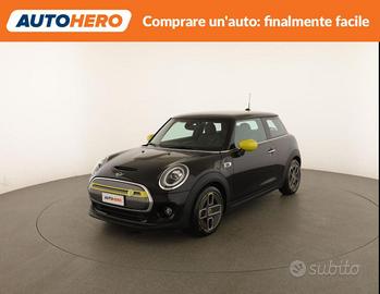 MINI Cooper SE AJ83491