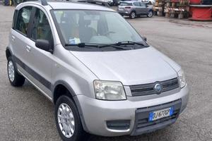 FIAT Panda 1.2 4x4 Climbing senza nessun lavoro