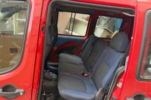 Fiat dobló