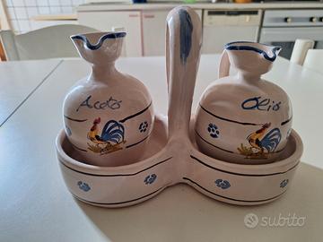 Porta olio e aceto, più oliera