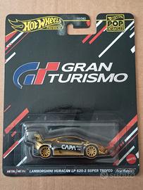 Hot Wheels Premium Lamborghini Huracán LP 620-2 
