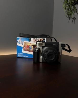 polaroid Wide 300