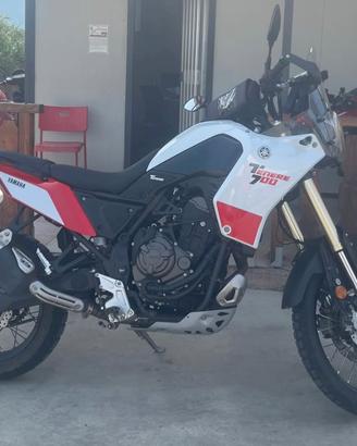 Tenere 700