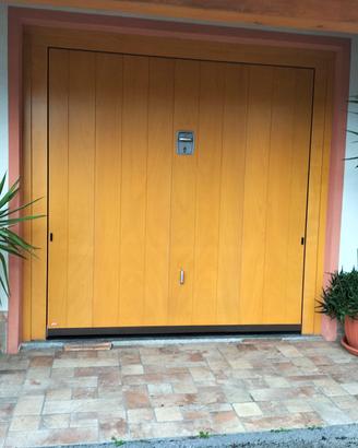 porta Garage in legno
