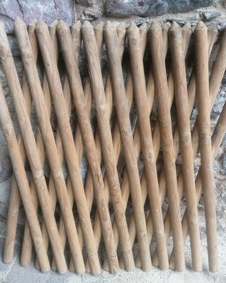divisorio di legno per giardino