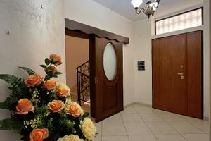 Rif. 473 villa con garage e giardino