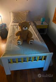 STRUTTURA LETTO E COMODINO