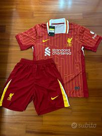 kit Liverpool 24/25 