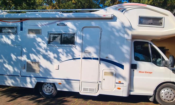 Camper mansardato ci mizar garage