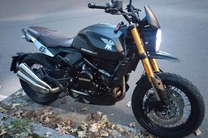 Morini scr 650 - 2025  1.500 km