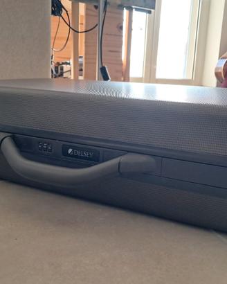 Valigetta Delsey con combinazione