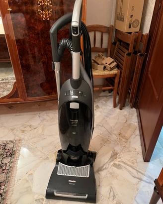 aspirapolvere miele