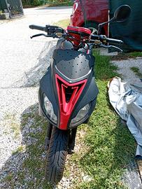 scooter Aprilia SR 50