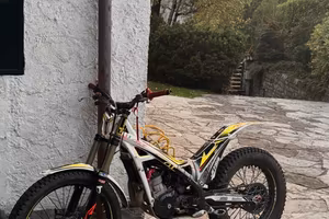 Trial TRS 300
