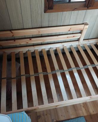 Letto singolo Flexa, smontabile in legno massello