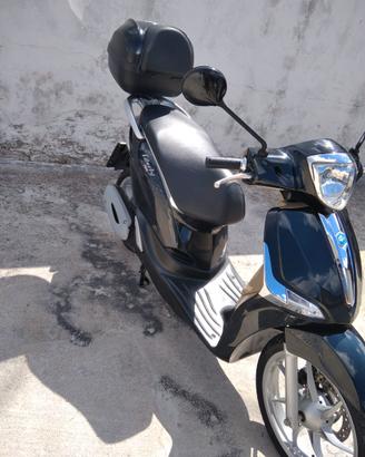 piaggio liberty 125