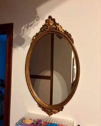 Specchio ovale vintage con cornice dorata, barocco