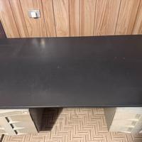 Scrivania in ferro misure 160 x 80