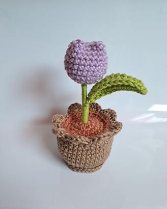 Tulipano all'uncinetto lilla, circa 13x6cm 