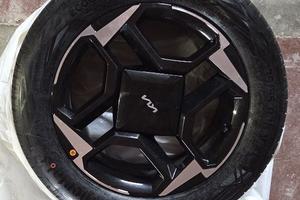 CERCHI 18 E GOMME NUOVI KIA SPORTAGE